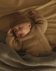 Hvid Hvid - Inga - Cardigan - 100% Merino wool Baby en peuter Artichoke / 0-3 months