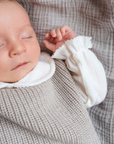 Hvid x Zoen voor Gust - Harvey Vest Baby - 100% Merino wool - Sesame