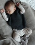 Hvid Hvid - Harvey Vest - 100% Merino wool Baby en peuter Charcoal / 0-6 months