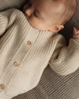 Hvid Hvid - Inga - Cardigan - 100% Merino wool Baby en peuter Artichoke / 0-3 months