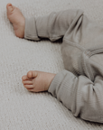 Tothemoon ☾ Tothemoon ☾ - Sleep suit - 2 in 1 Foot - Wool & silk - Needle pattern - Dove Clothing 50