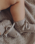 Hvid Hvid x Zoen voor Gust - Booties - 100% Merino wool - Sesame Booties 0-9m