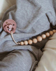 Speen & Koord Pacifier clip - Beechwood - Handmade pacifier clip Beechwood natural