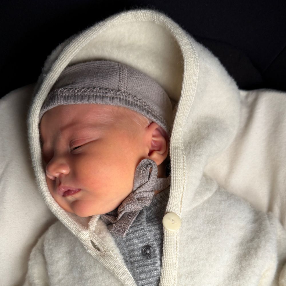 Newborn Bonnet - 100% Wool - Rib - Taupe