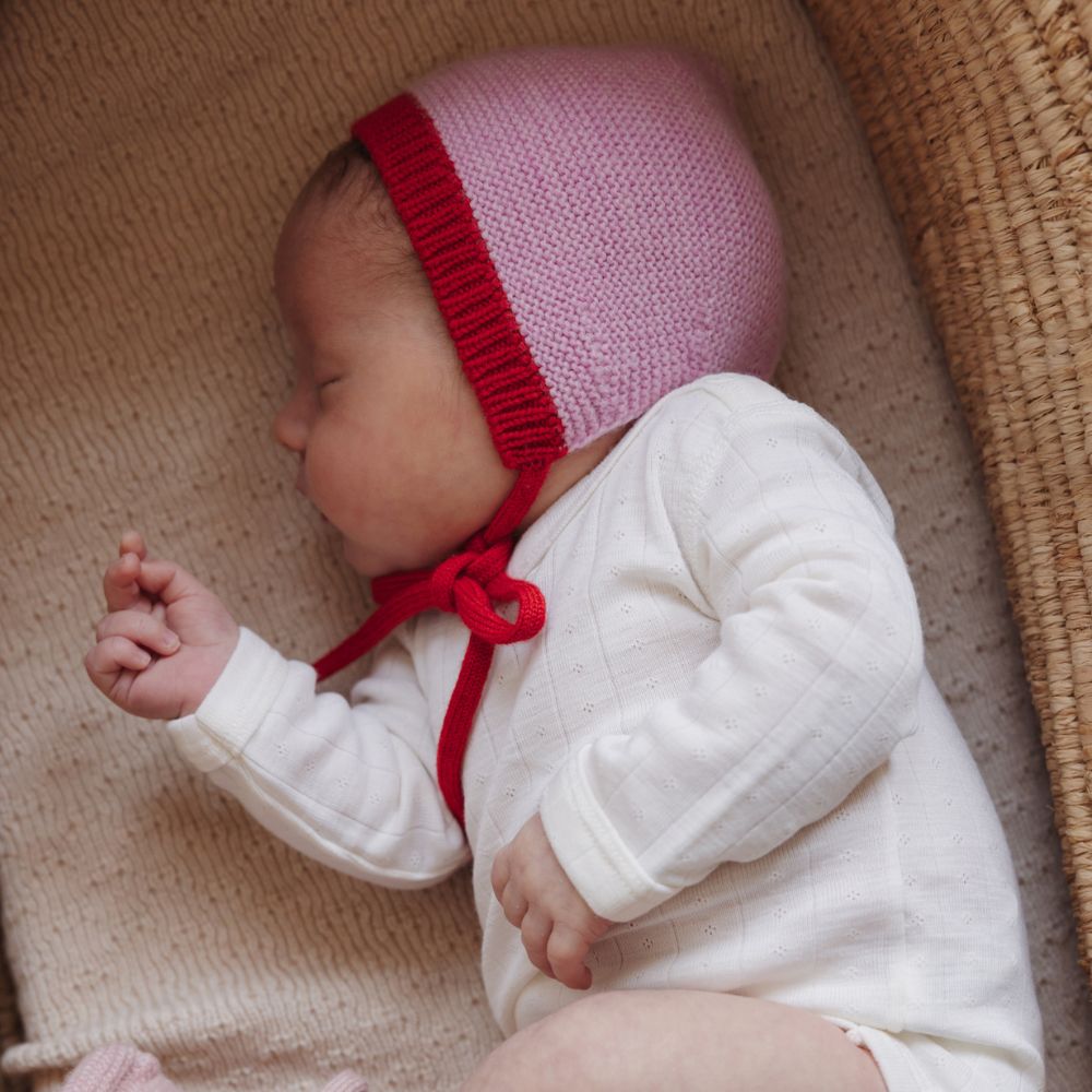Hvid - Baby Bonnet - 100% Merino wool