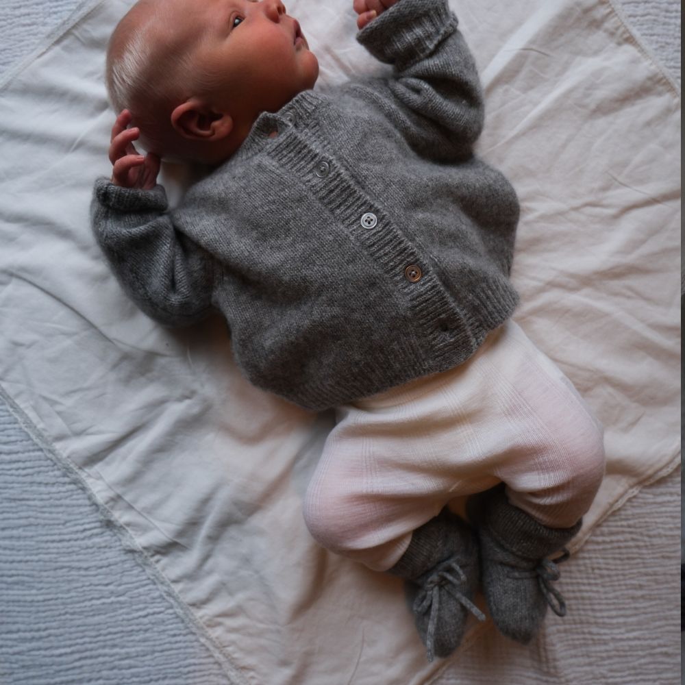 Tothemoon ☾ - Baby broekje met voetjes - Wol & zijde - Needle pattern - Naturel