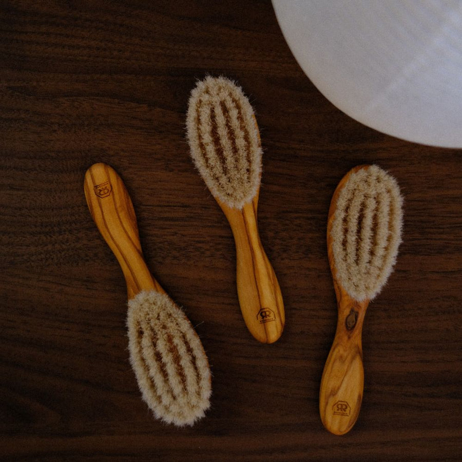 Baby brush - Olive wood & goat hair