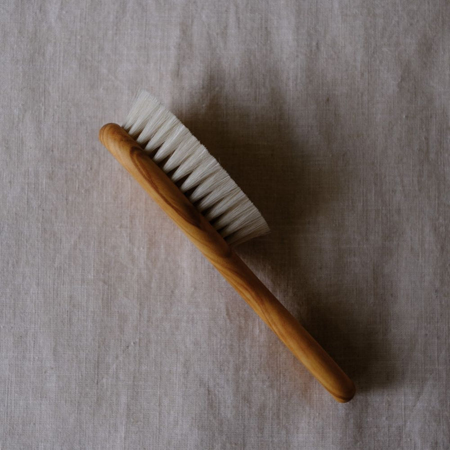 Baby brush - Olive wood & goat hair