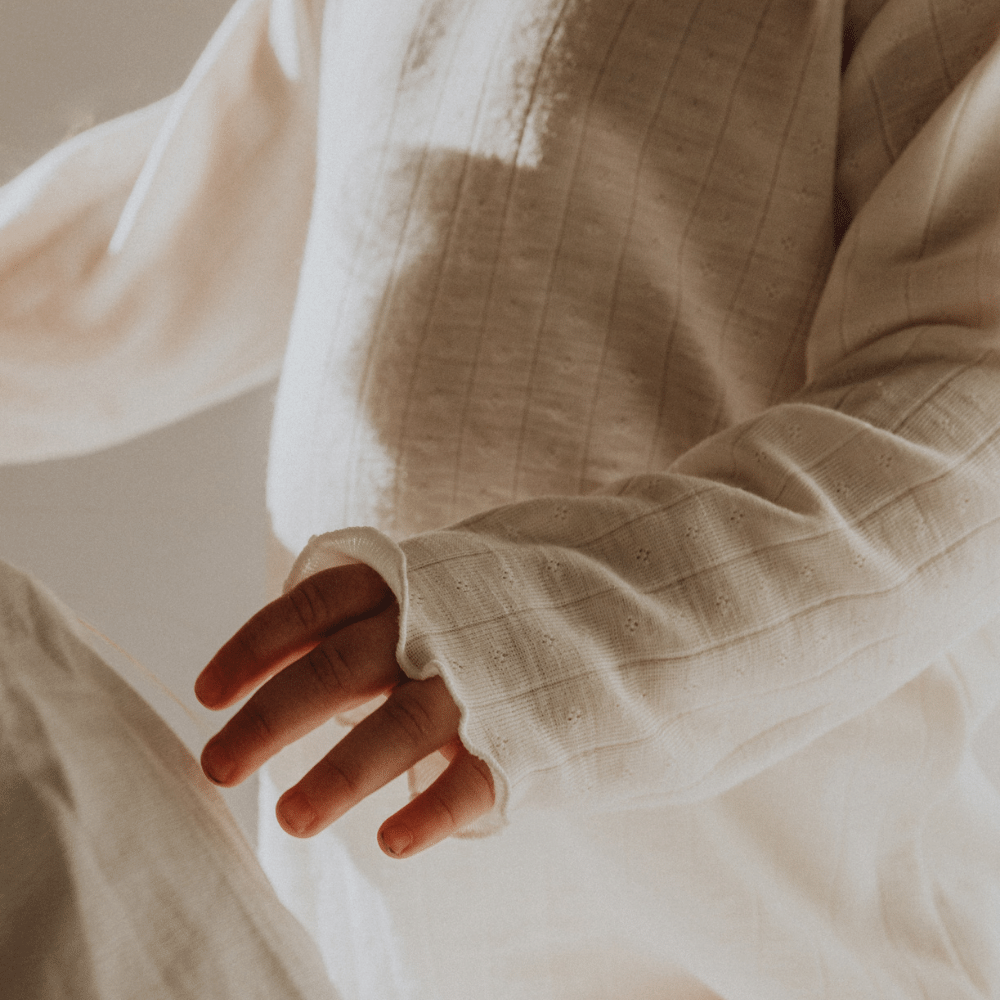 Tothemoon ☾ Tothemoon ☾ - Shirt - Long sleeve - Curled ends - Wool & silk - Pointelle - Previous design Clothing 86/92