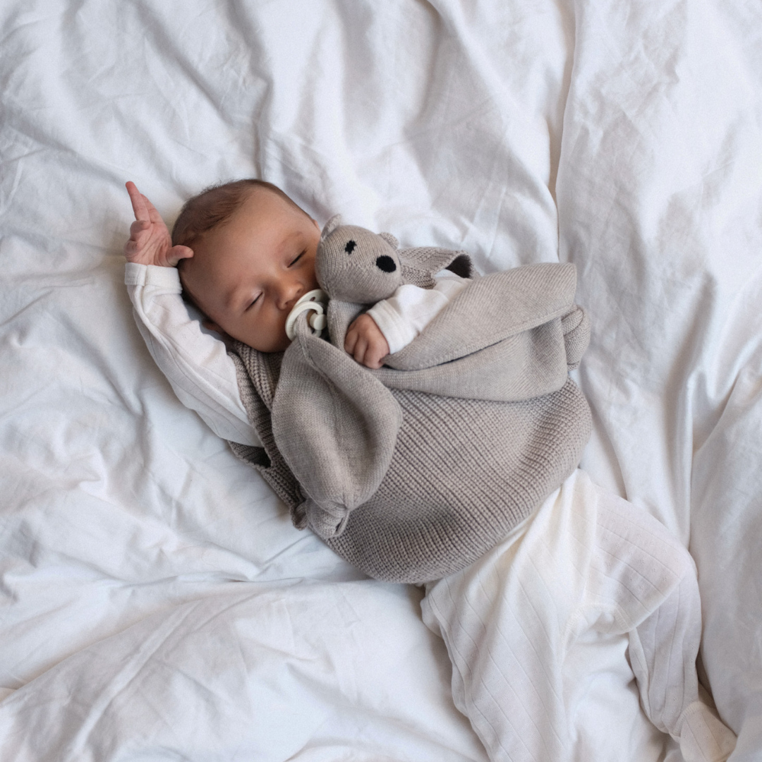 Hvid x Zoen voor Gust - Harvey Spencer - 100% Merino wol - Sesame