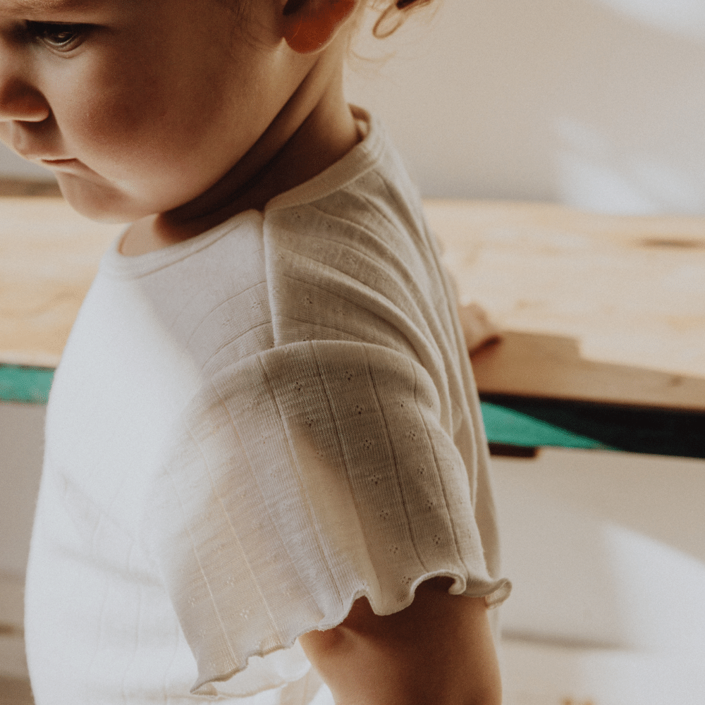 Tothemoon ☾ Tothemoon ☾ - Shirt - Short sleeve - Curled ends - Wool & silk - Pointelle - Previous design Clothing 86/92