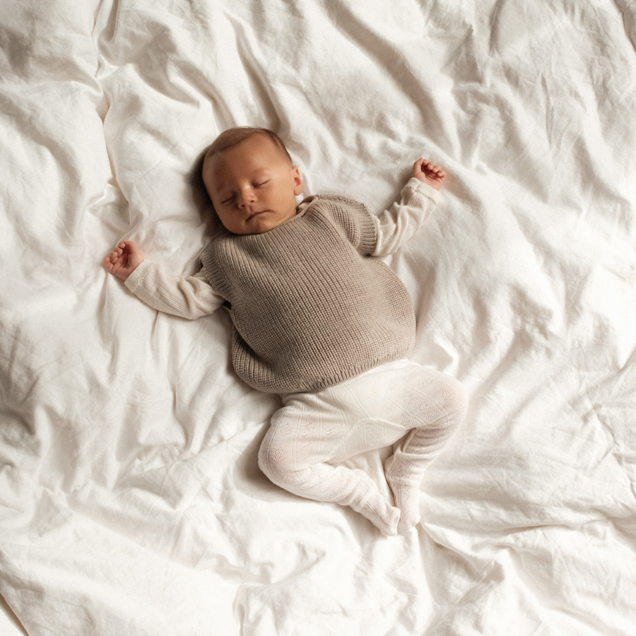 Hvid x Zoen voor Gust - Harvey Vest Baby - 100% Merino wool - Sesame