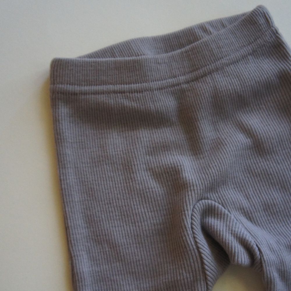 Tothemoon ☾ - Footed baby pants - 100% Wool - Rib - Taupe