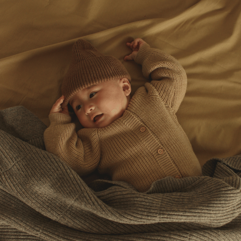Hvid Hvid - Inga - Cardigan - 100% Merino wool Baby en peuter Artichoke / 0-3 months