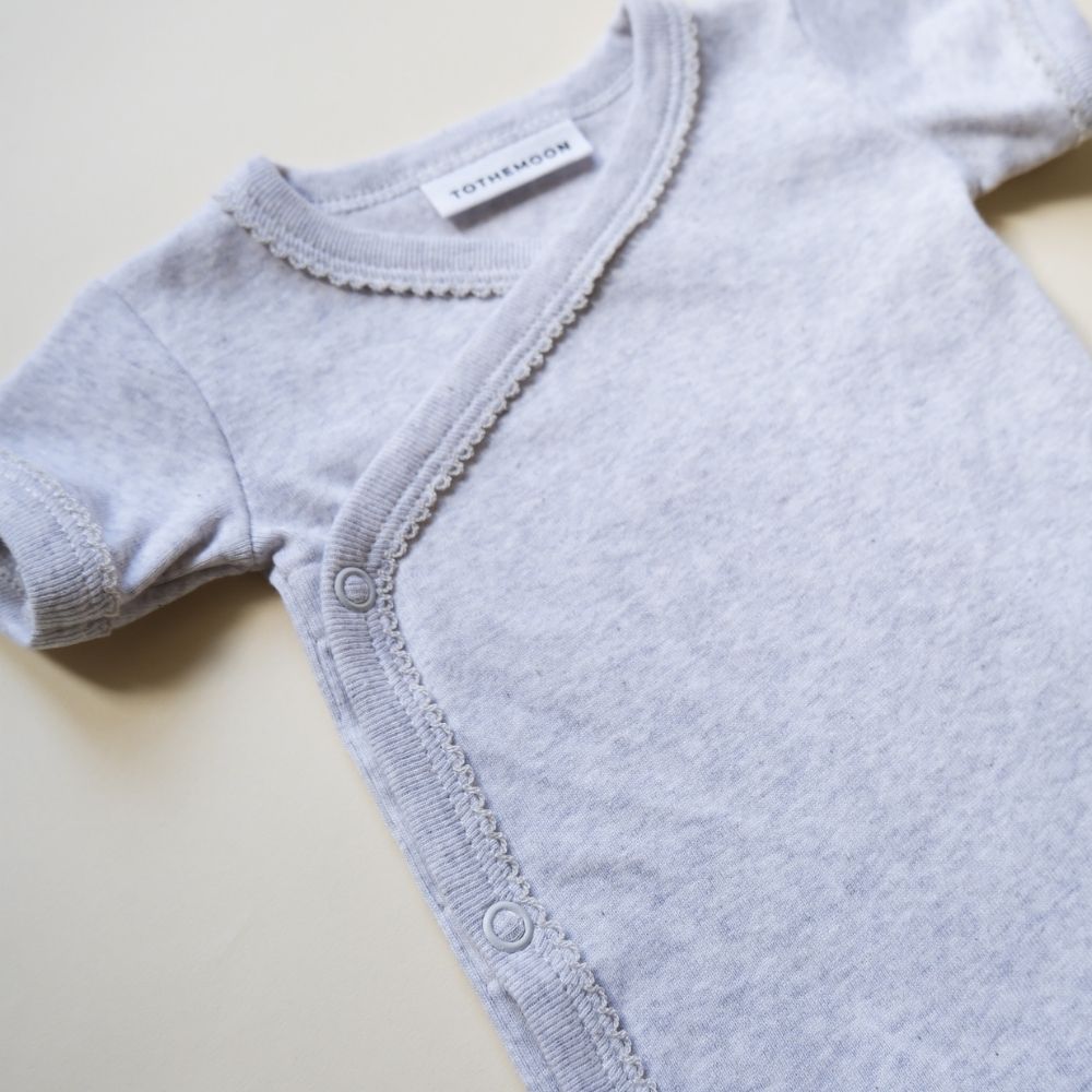 Tothemoon ☾ - Cross-over body - Short sleeve - Organic cotton - Light grey