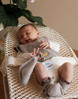 Hvid x Zoen voor Gust - Harvey Vest Baby - 100% Merino wool - Sesame