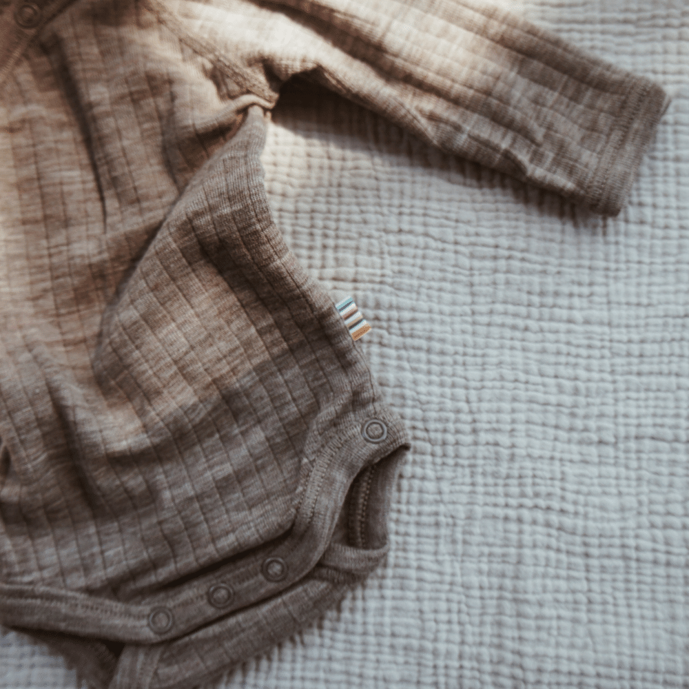 Joha Cross-over body - Long sleeve - 100% Wool Rompers Natural / 50