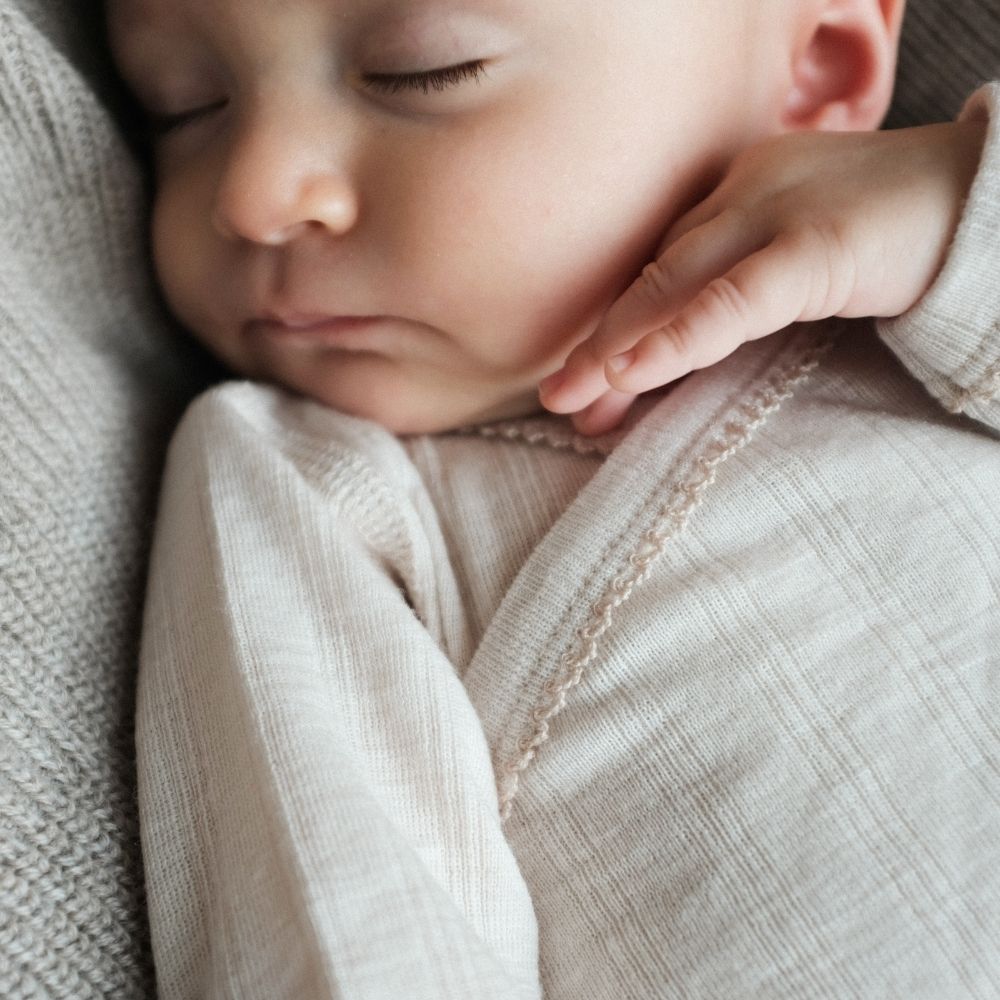 Tothemoon ☾ Tothemoon ☾ - Cross-over body - Long sleeve - 100% Wool - Moonbeam Clothing 40