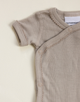 Tothemoon ☾ - Cross-over body - Short sleeve - Wool & silk - Needle pattern - Dove