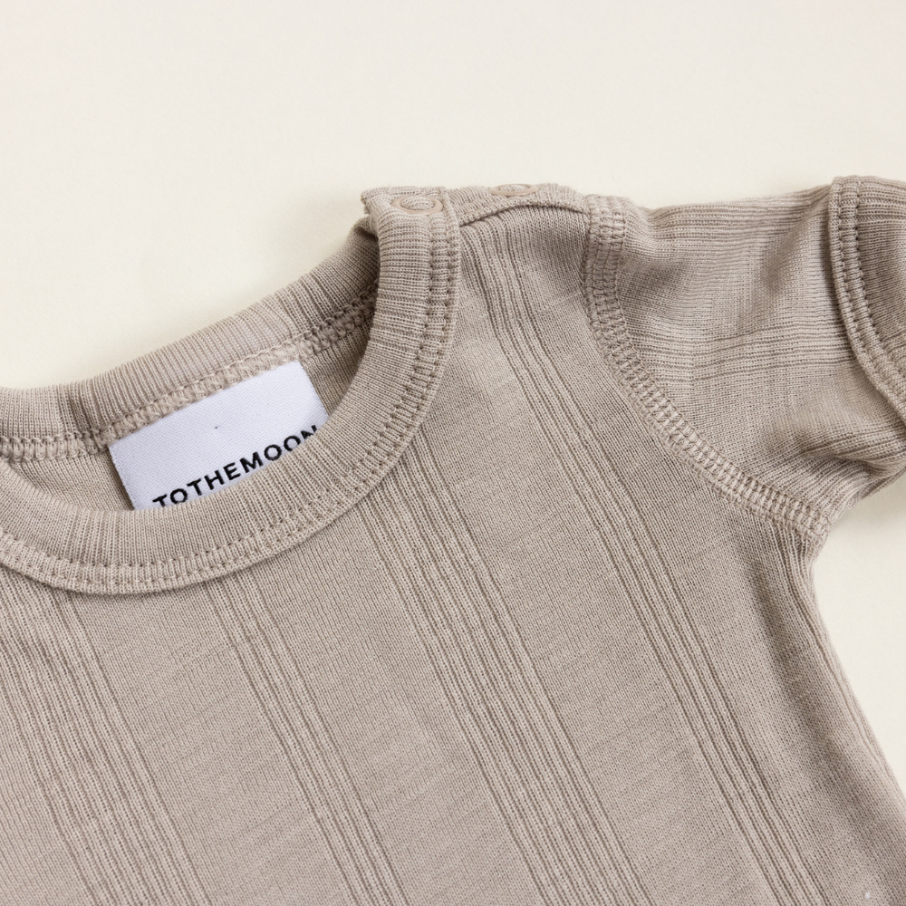 Tothemoon ☾ Tothemoon ☾ - Body - Short sleeve - Wool & silk - Needle pattern - Dove Clothing 50