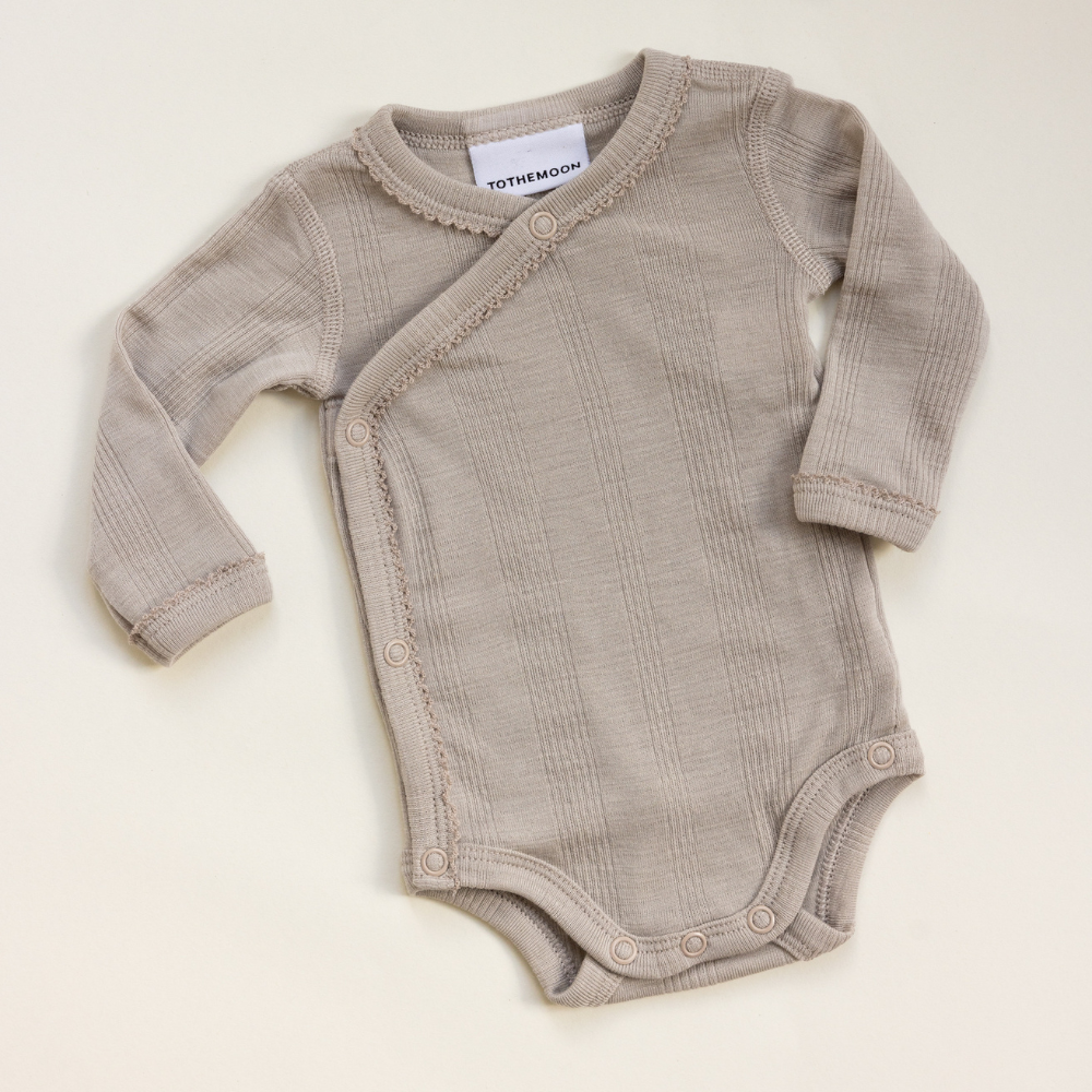 Tothemoon ☾ Tothemoon ☾ - Cross-over body - Long sleeve - Wool & silk - Needle pattern - Dove Clothing 50