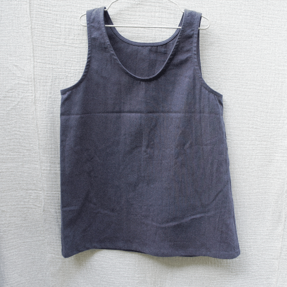 Tothemoon ☾ Tothemoon ☾ - Ziggy dress - V-shaped back - 100% Cotton - Handmade in Holland Clothing Sand / 1Y