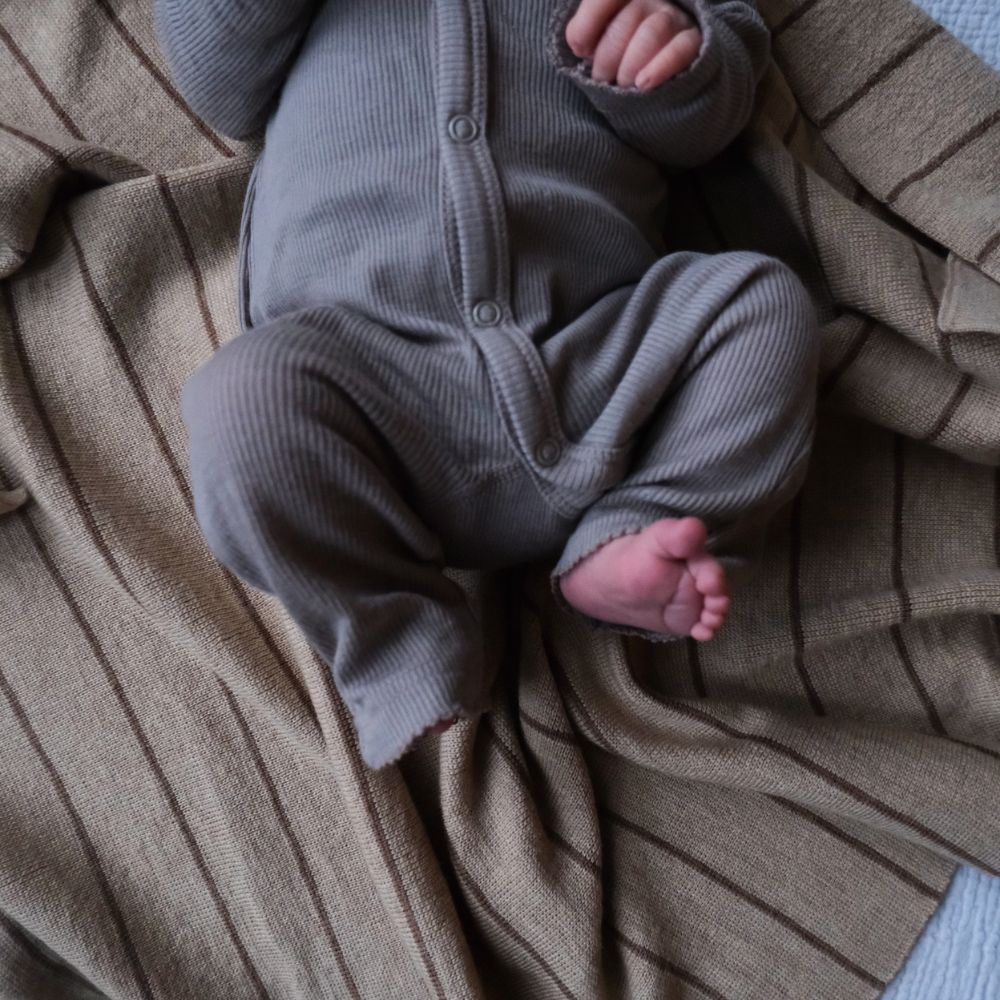 Hvid Harry deken - 100% Merino wol - Medium dik gebreid