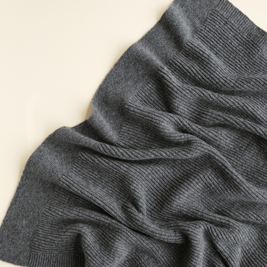 Hvid Gaston blanket - 100% Merino lambswool - Very thick knit