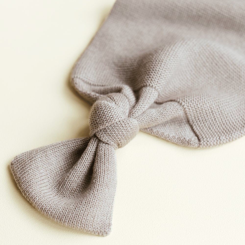 Hvid Hvid x Zoen voor Gust - Cocoon - 100% Merino wool - Sesame Gowns Default Title