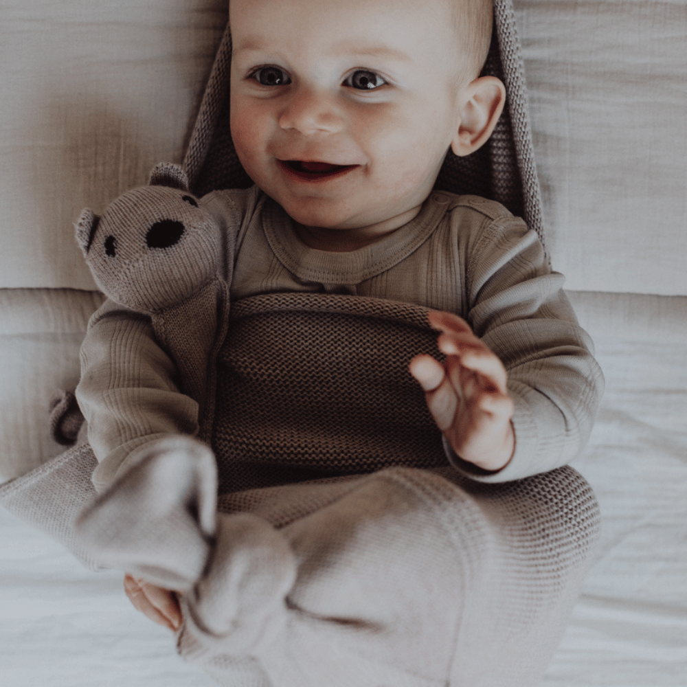 Hvid Hvid x Zoen voor Gust - Cocoon - 100% Merino wool - Sesame Gowns Default Title