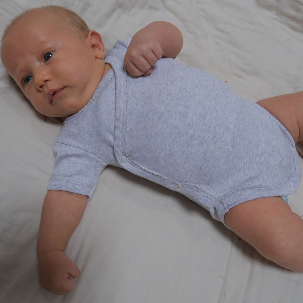 Tothemoon ☾ - Cross-over body - Short sleeve - Organic cotton - Light grey