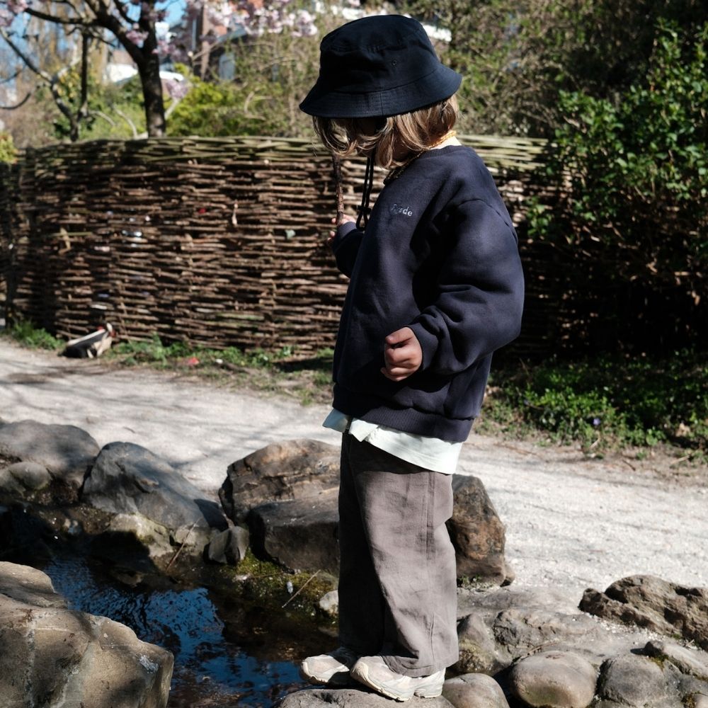 Chunky Sweatshirt - Navy Blue