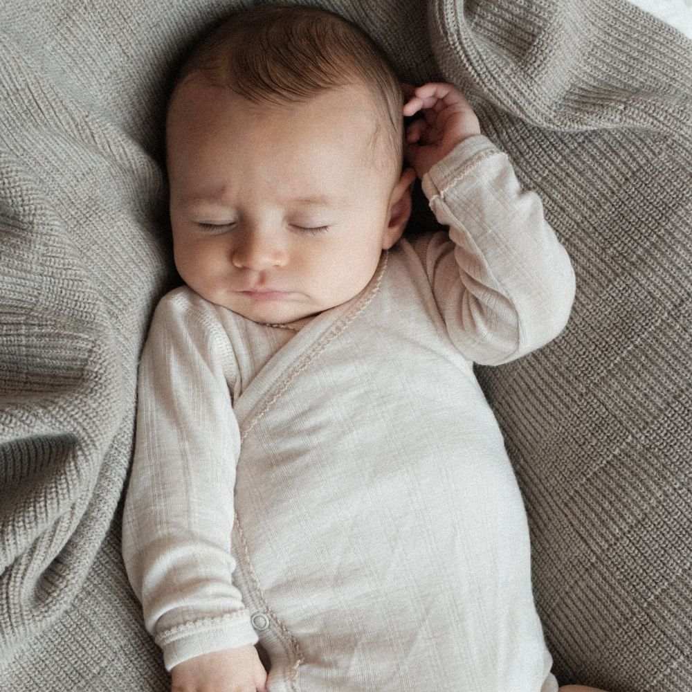 Tothemoon ☾ Tothemoon ☾ - Cross-over body - Long sleeve - 100% Wool - Moonbeam Clothing 40