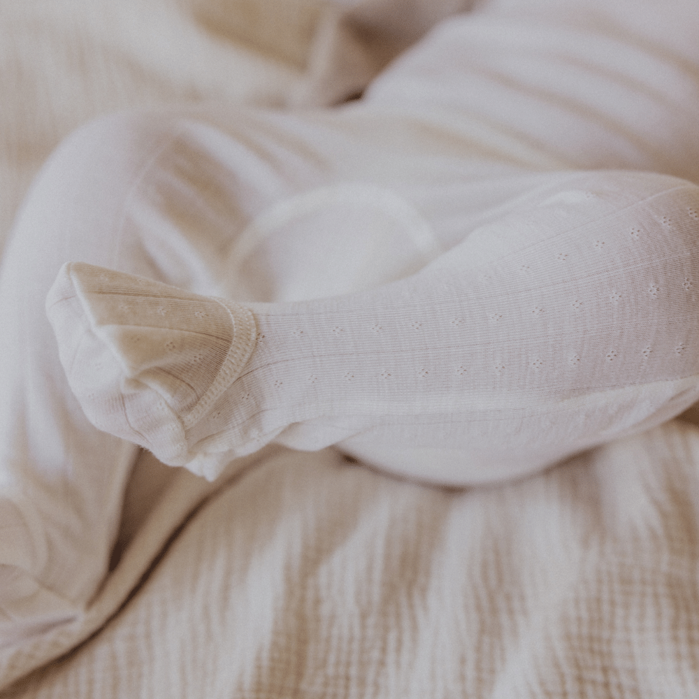 Tothemoon ☾ Tothemoon ☾ - Footed baby pants - Wool & silk - Pointelle Clothing 50