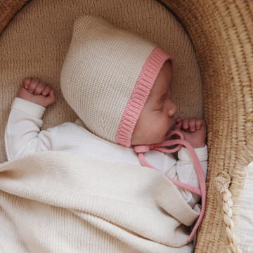 Hvid - Baby Strikmutsje - 100% Merino wol