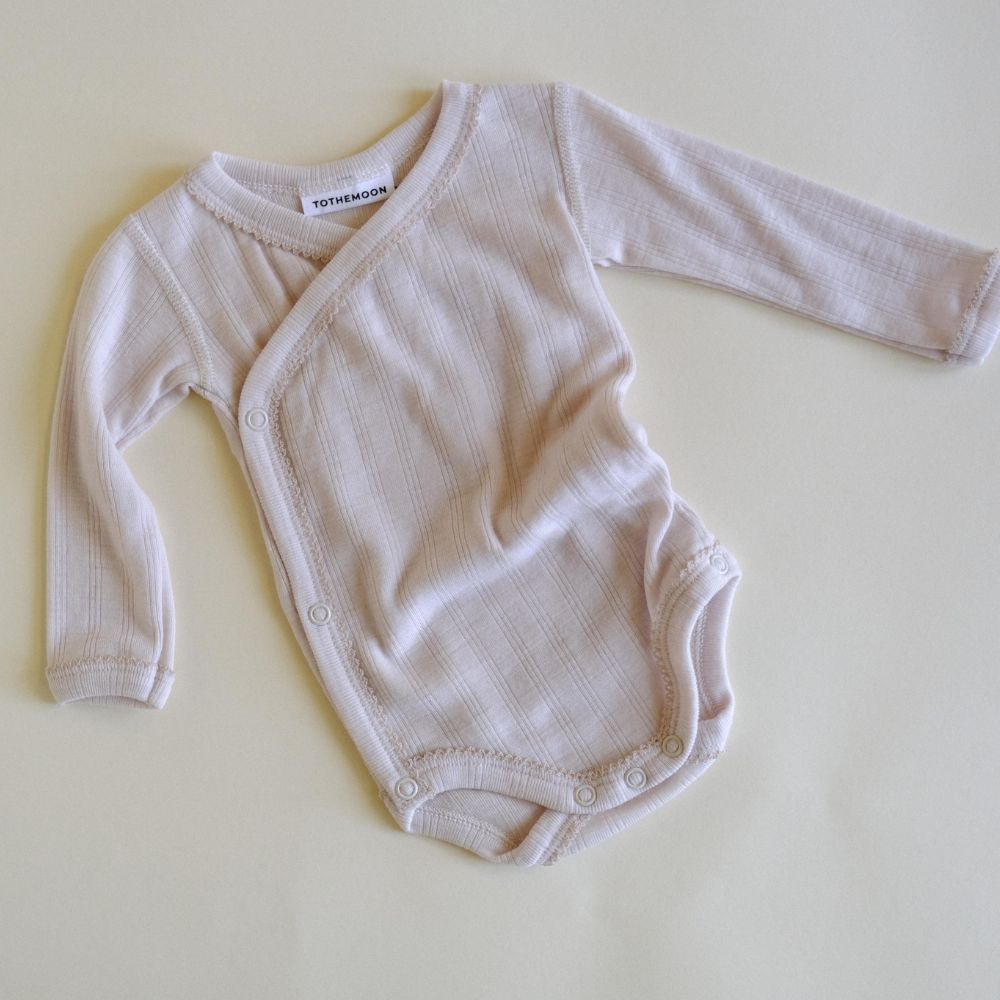 Tothemoon ☾ Tothemoon ☾ - Cross-over body - Long sleeve - 100% Wool - Moonbeam Clothing 40