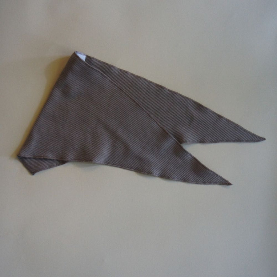 Tothemoon ☾ - Triangle Scarf - 100% Wool - Rib - Taupe