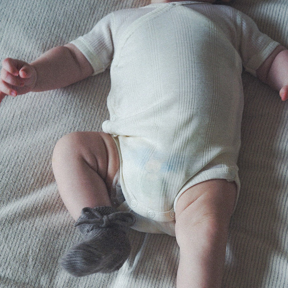 Tothemoon ☾ Tothemoon ☾ - Cross-over body - Short sleeve - Wool & silk - Needle pattern - Natural Clothing 50