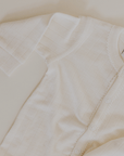 Tothemoon ☾ - Sleep suit - Slaappakje met overslagvoetjes - 2 in 1 Foot - Wool & silk - Pointelle - Zoenvoorgust.com