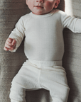 Tothemoon ☾ - Baby broekje - Gekrulde uiteinden - Wol & zijde - Pointelle
