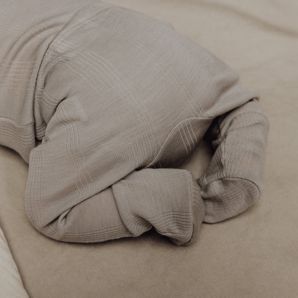 Tothemoon ☾ Tothemoon ☾ - Footed baby pants - Wool & silk - Needle pattern - Dove Clothing 50