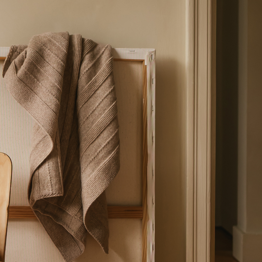 Hvid - Holly Blanket - 100% Merino wool - Thick knit