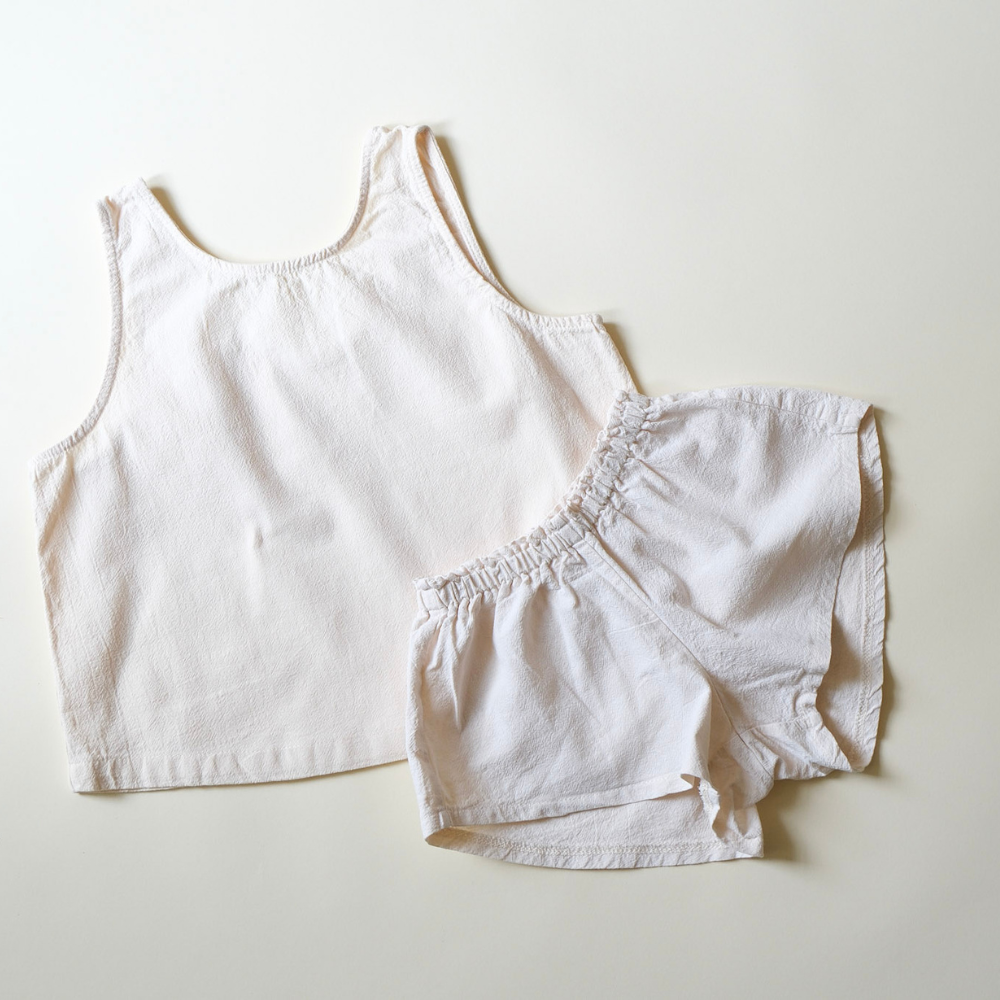 Tothemoon ☾ - Tita top - V-shaped back - 100% Cotton - Handmade in Holland - Butter
