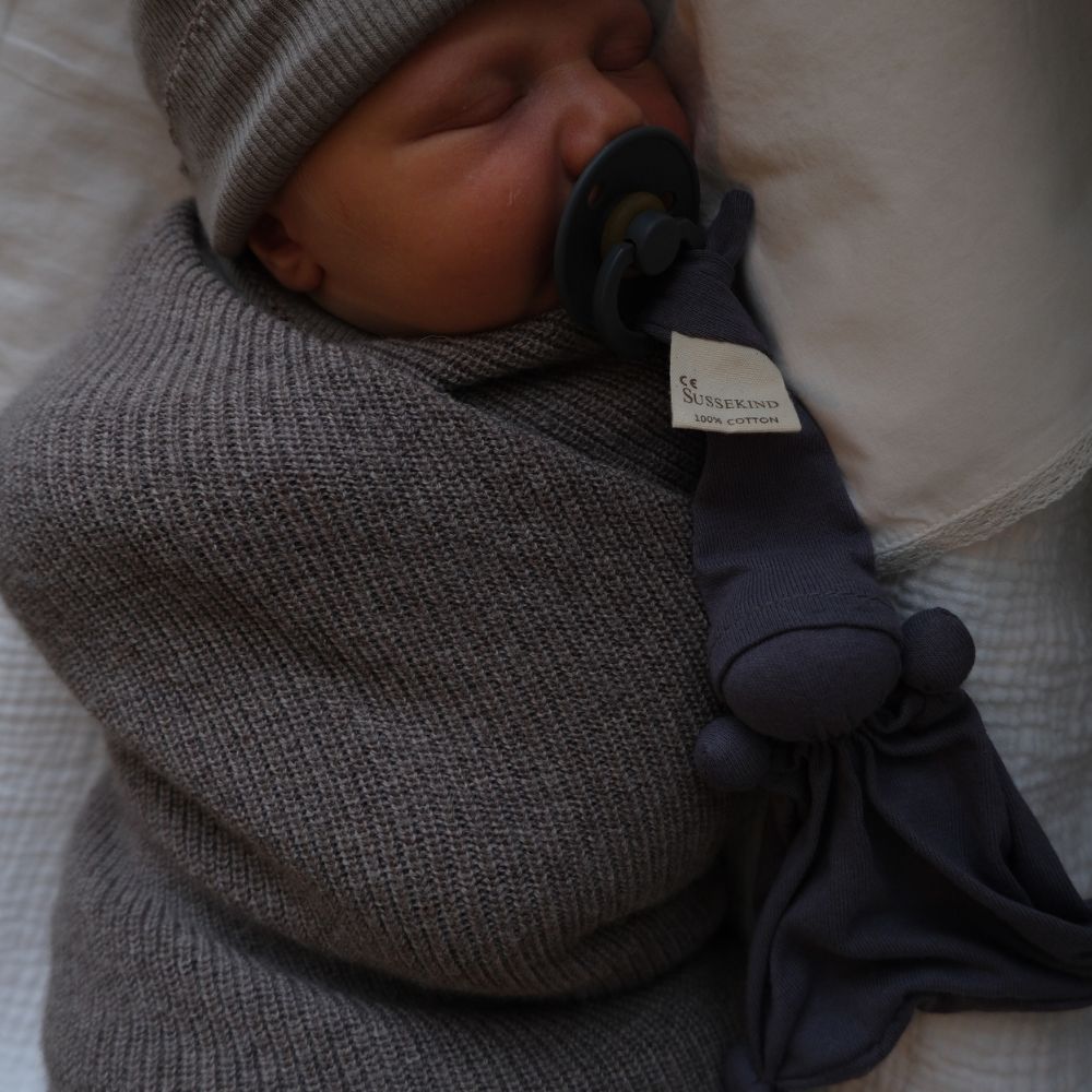 Duimpopje - 100% - Handgemaakt - Charcoal