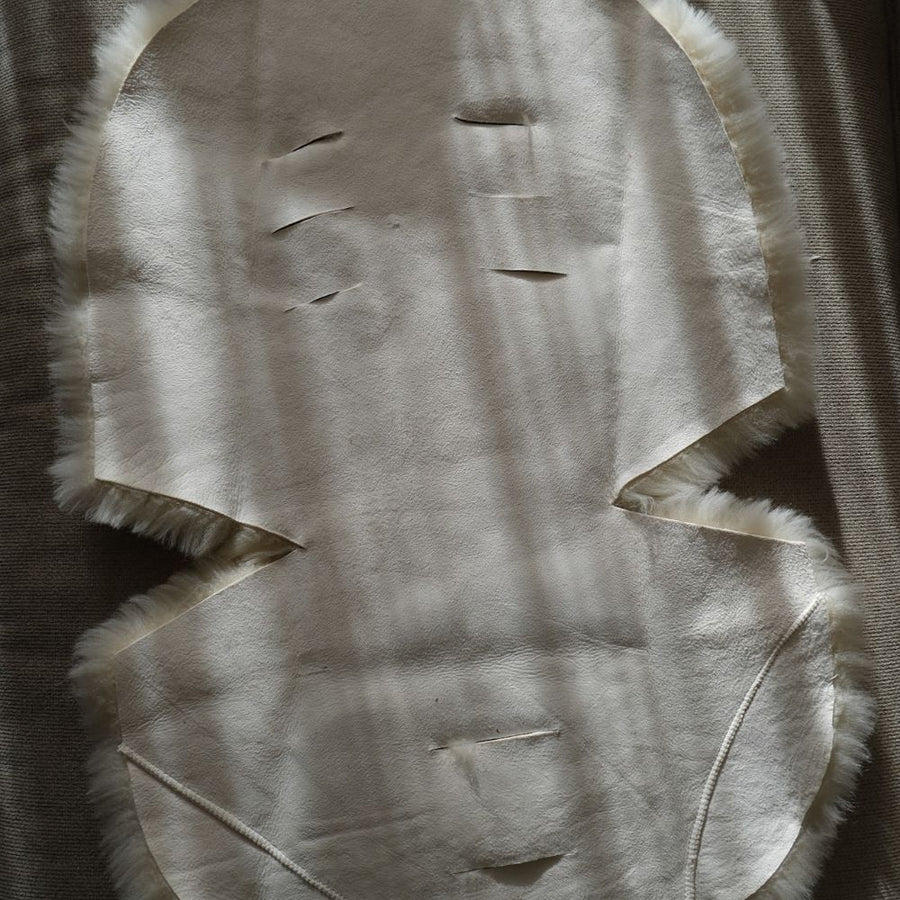 Merino Sheepskin - Snuggler - Natural