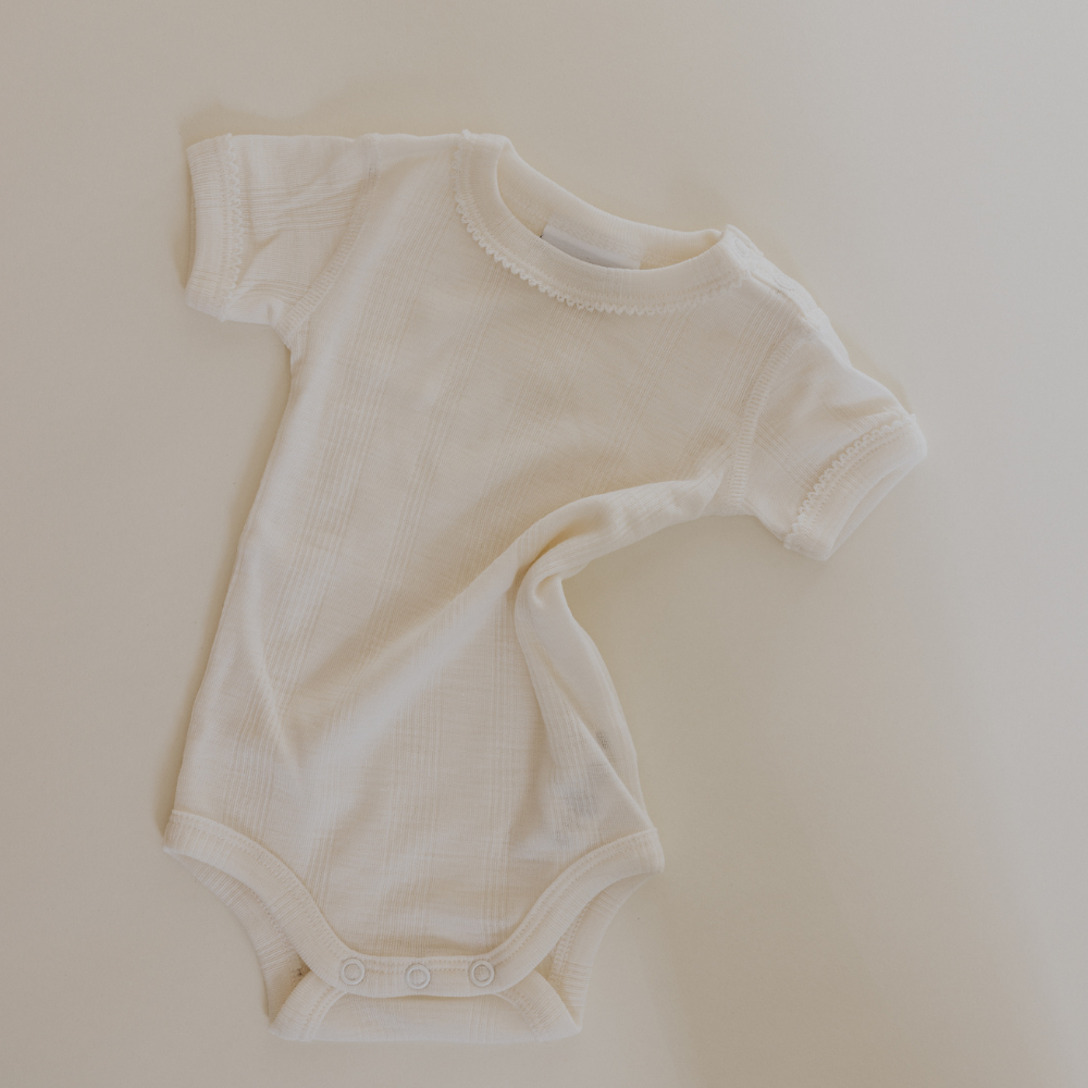 Tothemoon ☾ Tothemoon ☾ - Body - Short sleeve - Wool & silk - Needle pattern - Natural Clothing 50