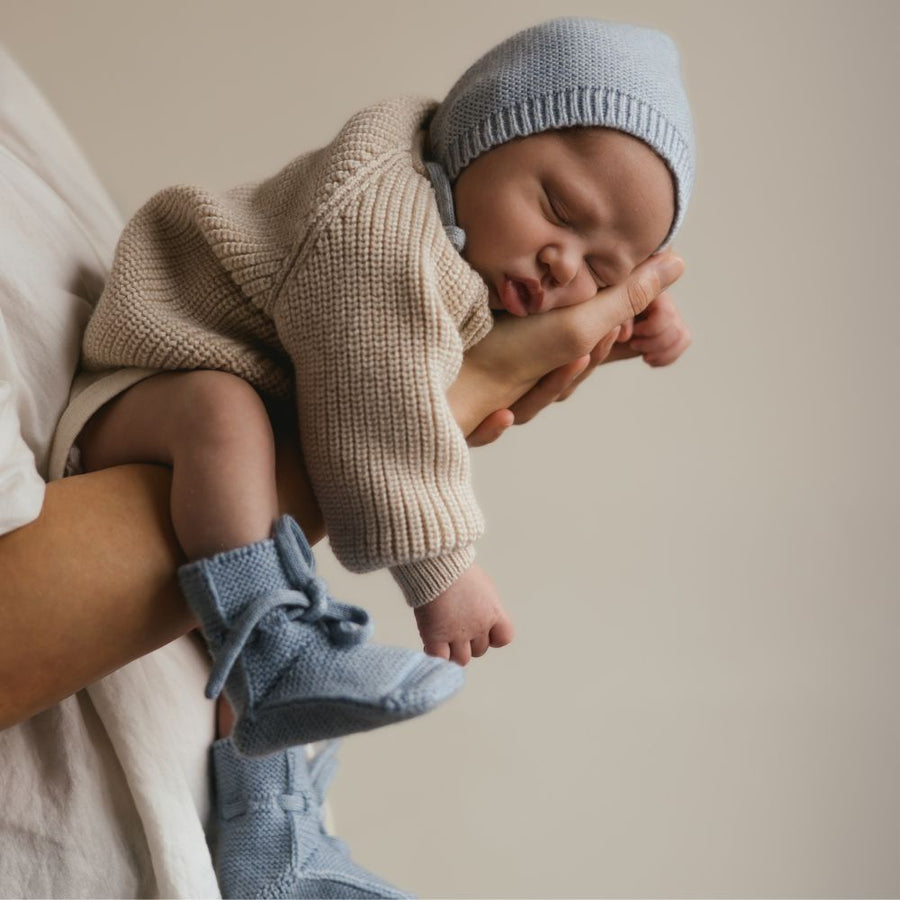 Hvid - Baby Bonnet - 100% Merino wool