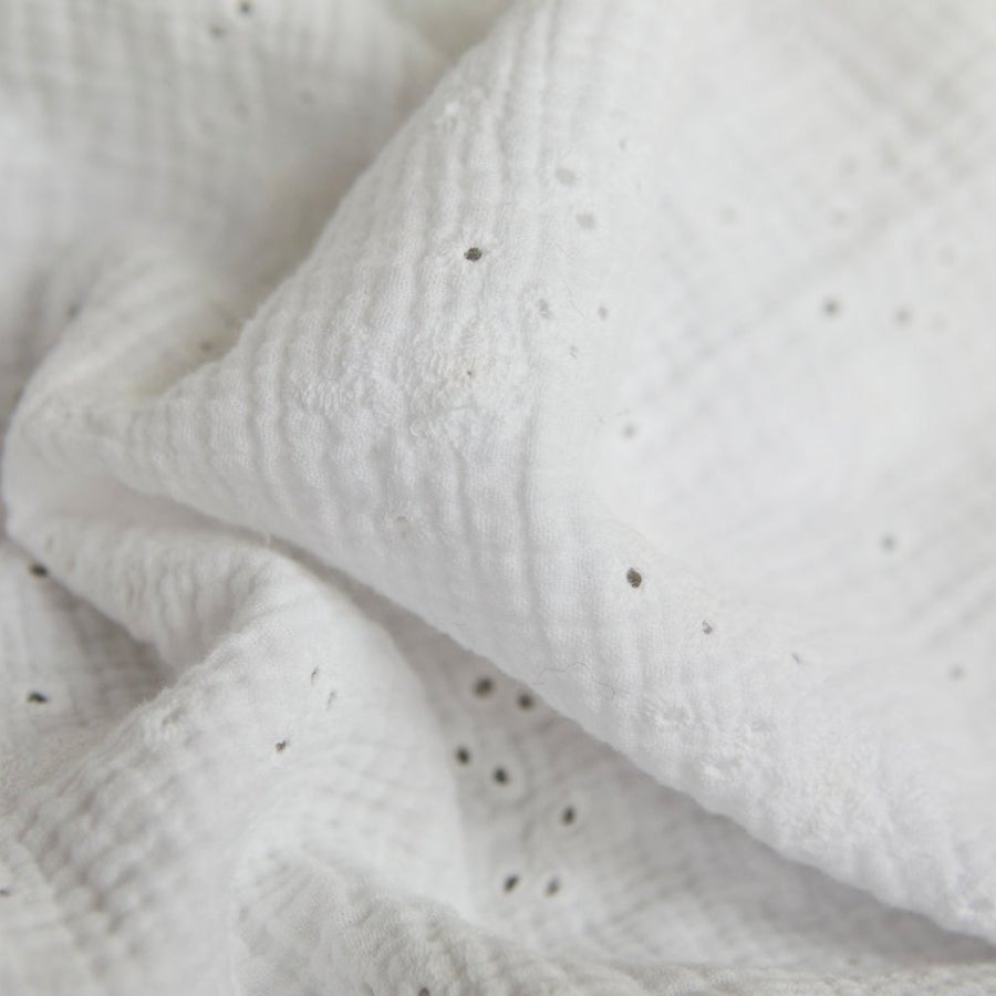 Muslin blanket with embroidery - Handmade in Holland - 100% cotton