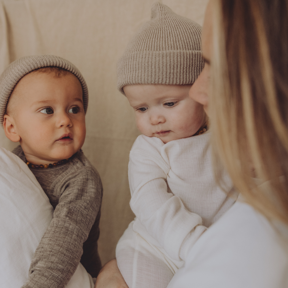Hvid Hvid x Zoen voor Gust - Newborn beanie - 100% Merino wool - Sesame Baby en peuter Default Title