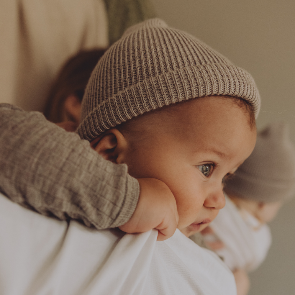 Hvid Hvid x Zoen voor Gust - Newborn beanie - 100% Merino wool - Sesame Baby en peuter Default Title